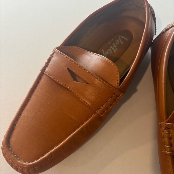 VOSTEY Men’s Brown Slip On Loafers Like New Size 8 or Women’s Size 9/9.5 - Picture 2 of 11